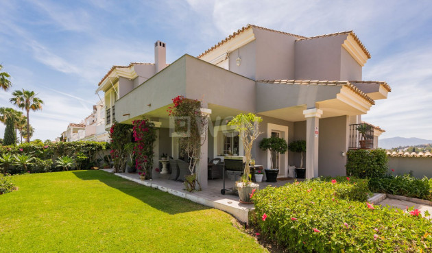 Odsprzedaż - Villa - Marbella - Costa del Sol