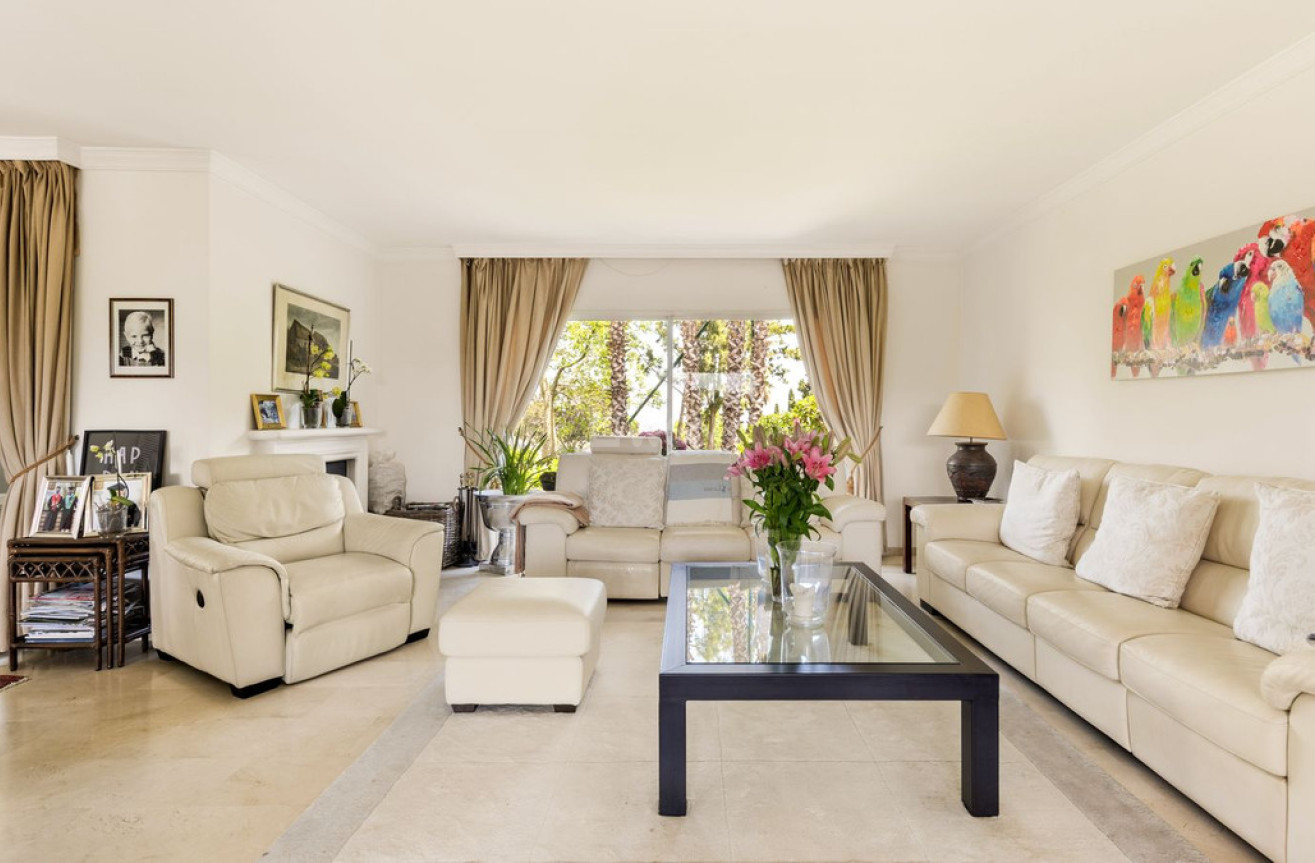 Odsprzedaż - Villa - Marbella - Costa del Sol