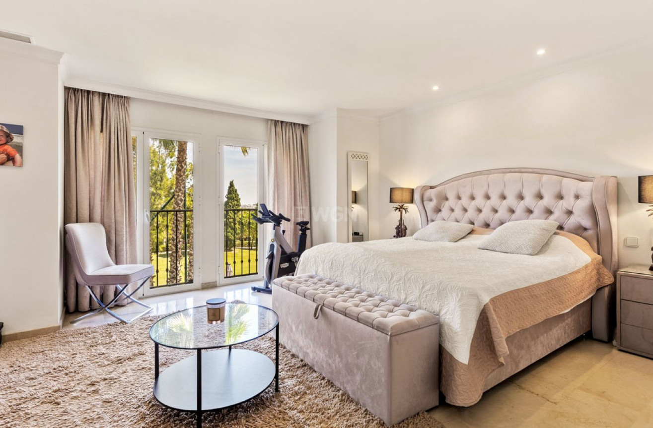 Odsprzedaż - Villa - Marbella - Costa del Sol