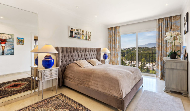 Odsprzedaż - Villa - Marbella - Costa del Sol