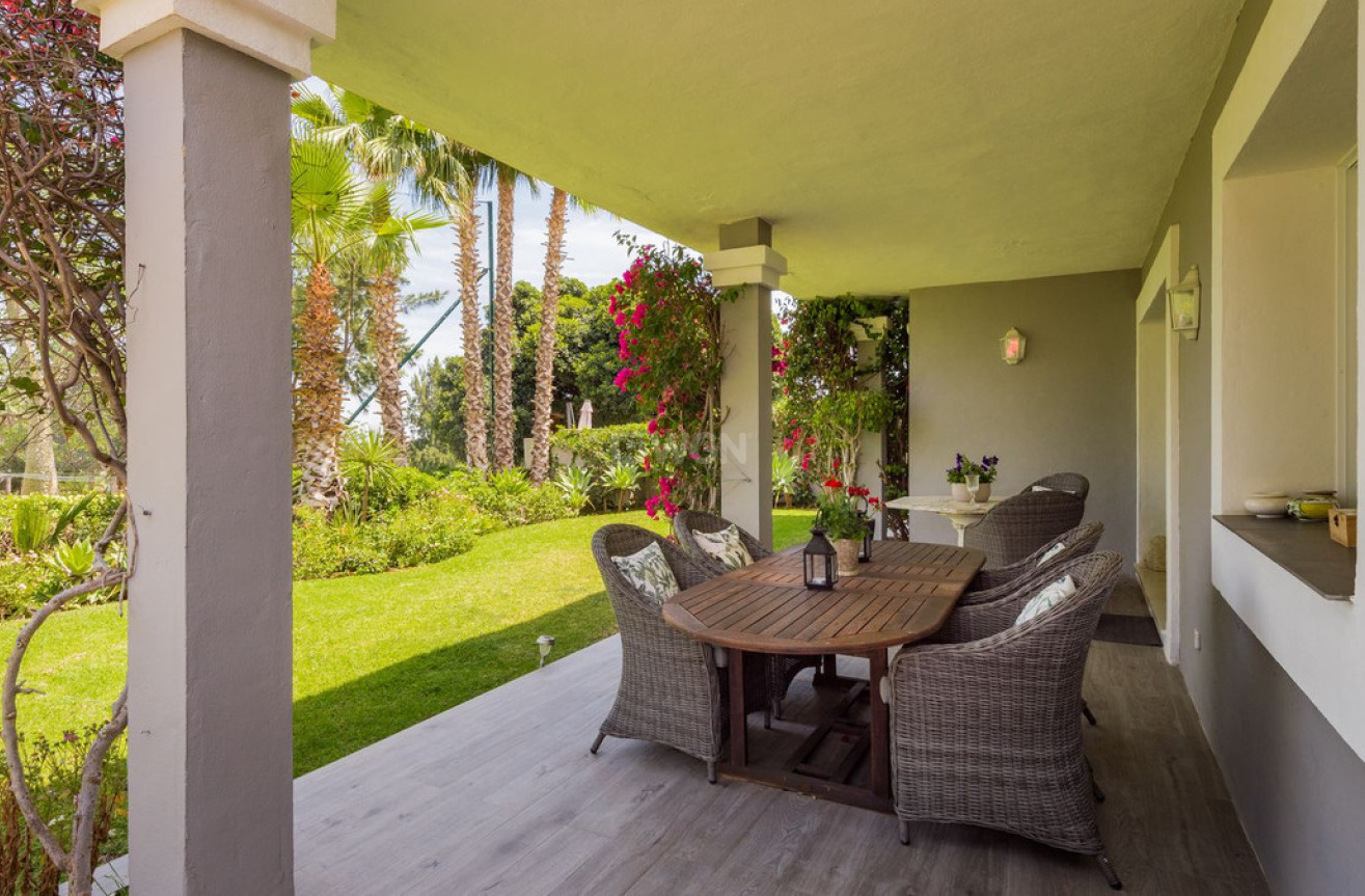 Odsprzedaż - Villa - Marbella - Costa del Sol