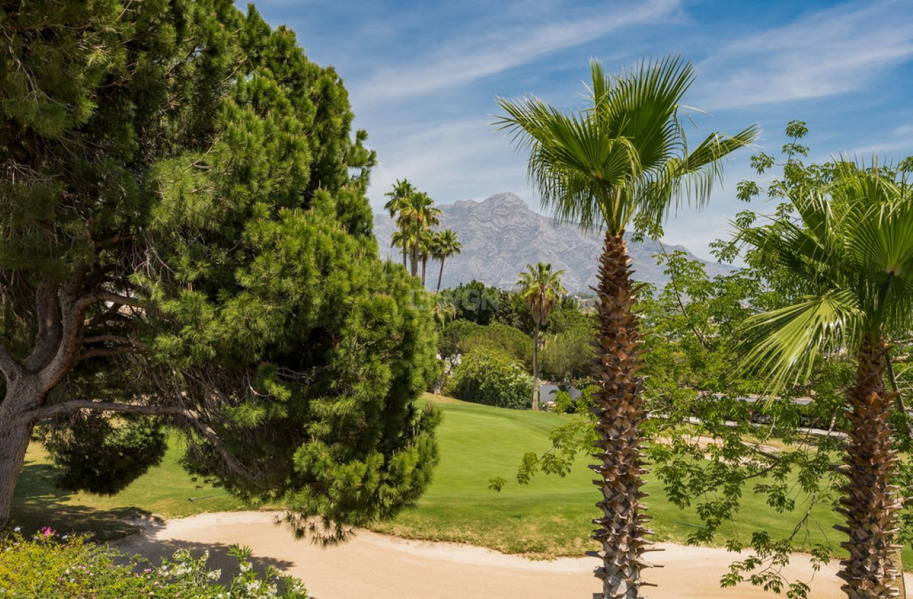 Odsprzedaż - Villa - Marbella - Costa del Sol