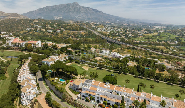 Odsprzedaż - Villa - Marbella - Costa del Sol