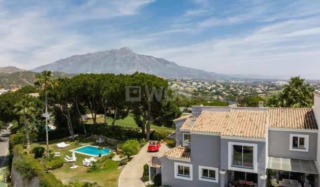 Odsprzedaż - Villa - Marbella - Costa del Sol