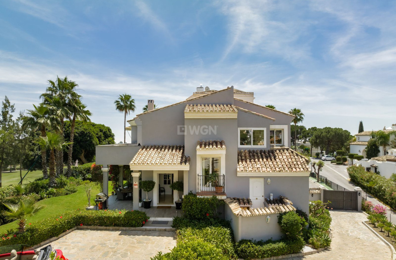 Odsprzedaż - Villa - Marbella - Costa del Sol