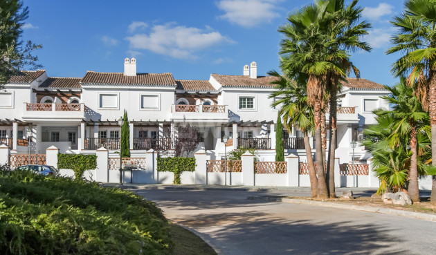 Odsprzedaż - Villa - Lauro Golf - Inland