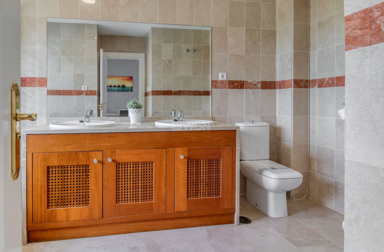 Odsprzedaż - Villa - Lauro Golf - Inland