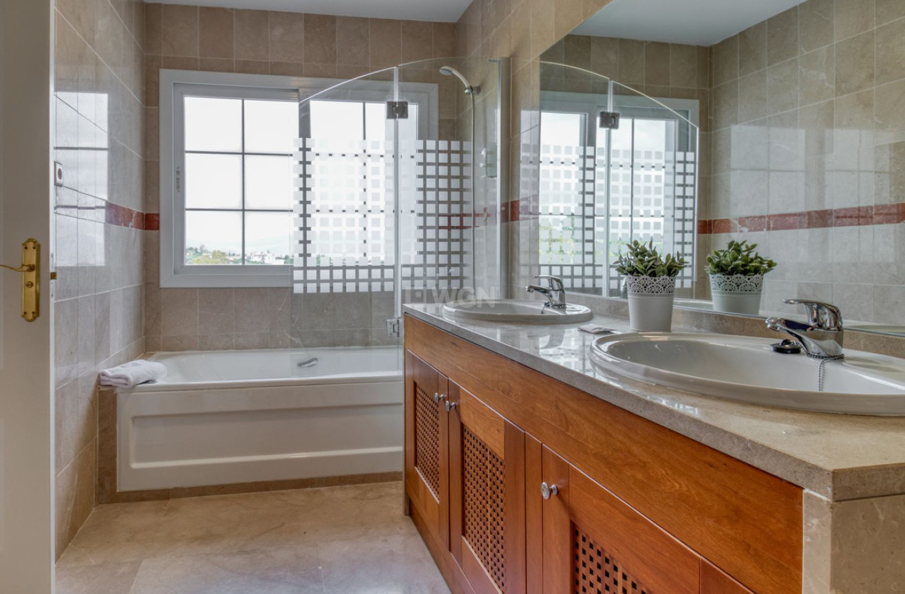 Odsprzedaż - Villa - Lauro Golf - Inland