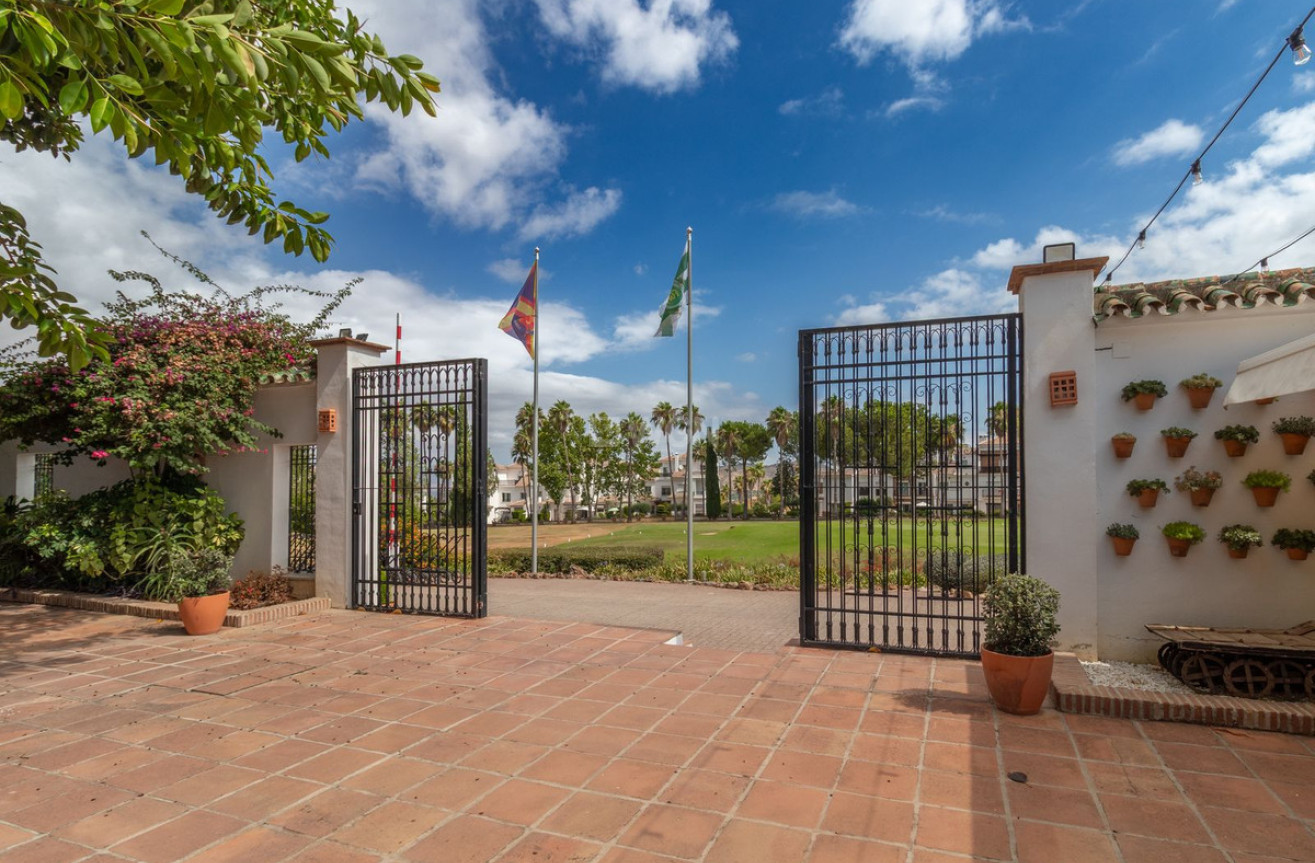 Odsprzedaż - Villa - Lauro Golf - Inland