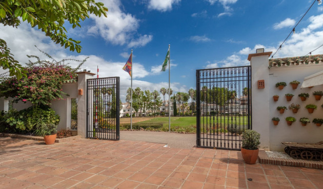 Odsprzedaż - Villa - Lauro Golf - Inland