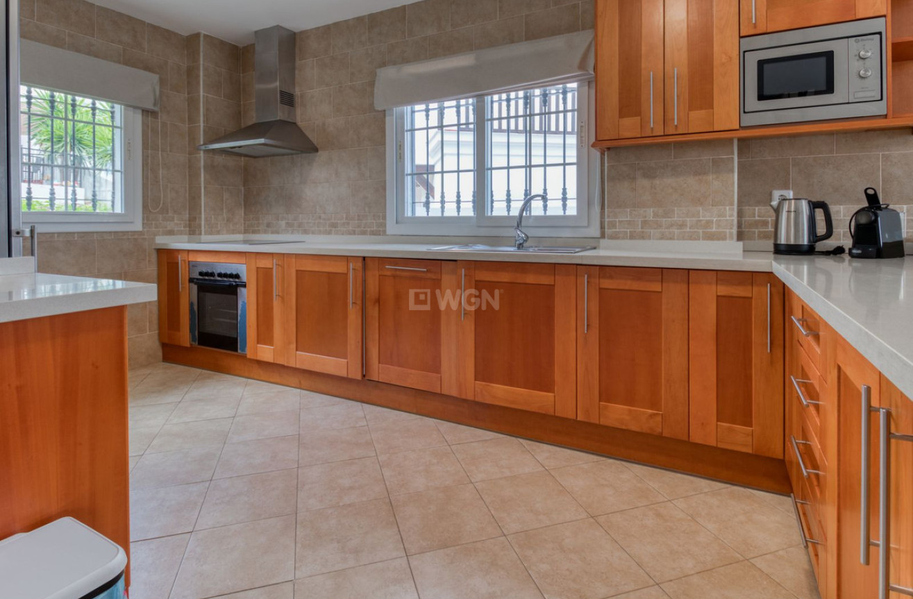 Reventa - Adosado - Alhaurín de la Torre - Inland