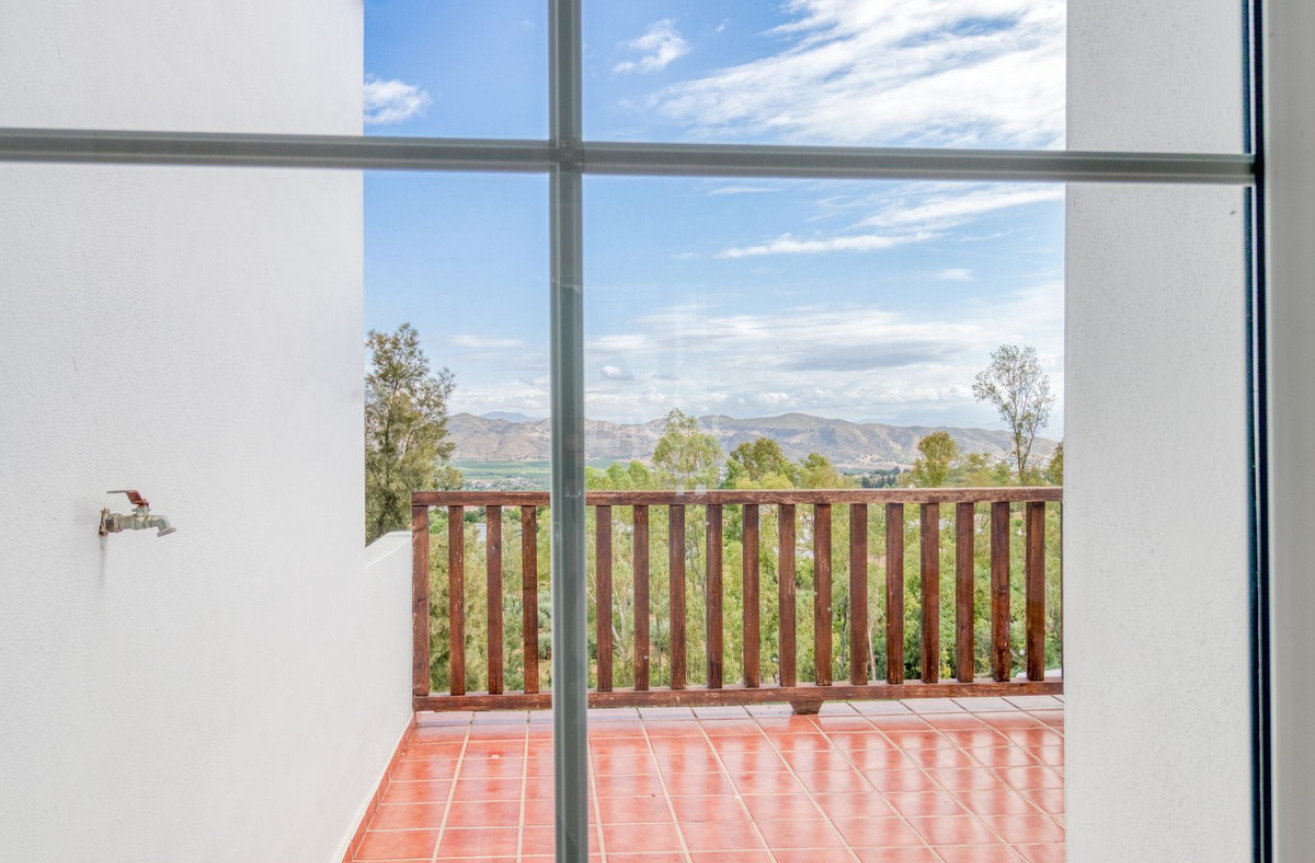 Reventa - Adosado - Alhaurín de la Torre - Inland