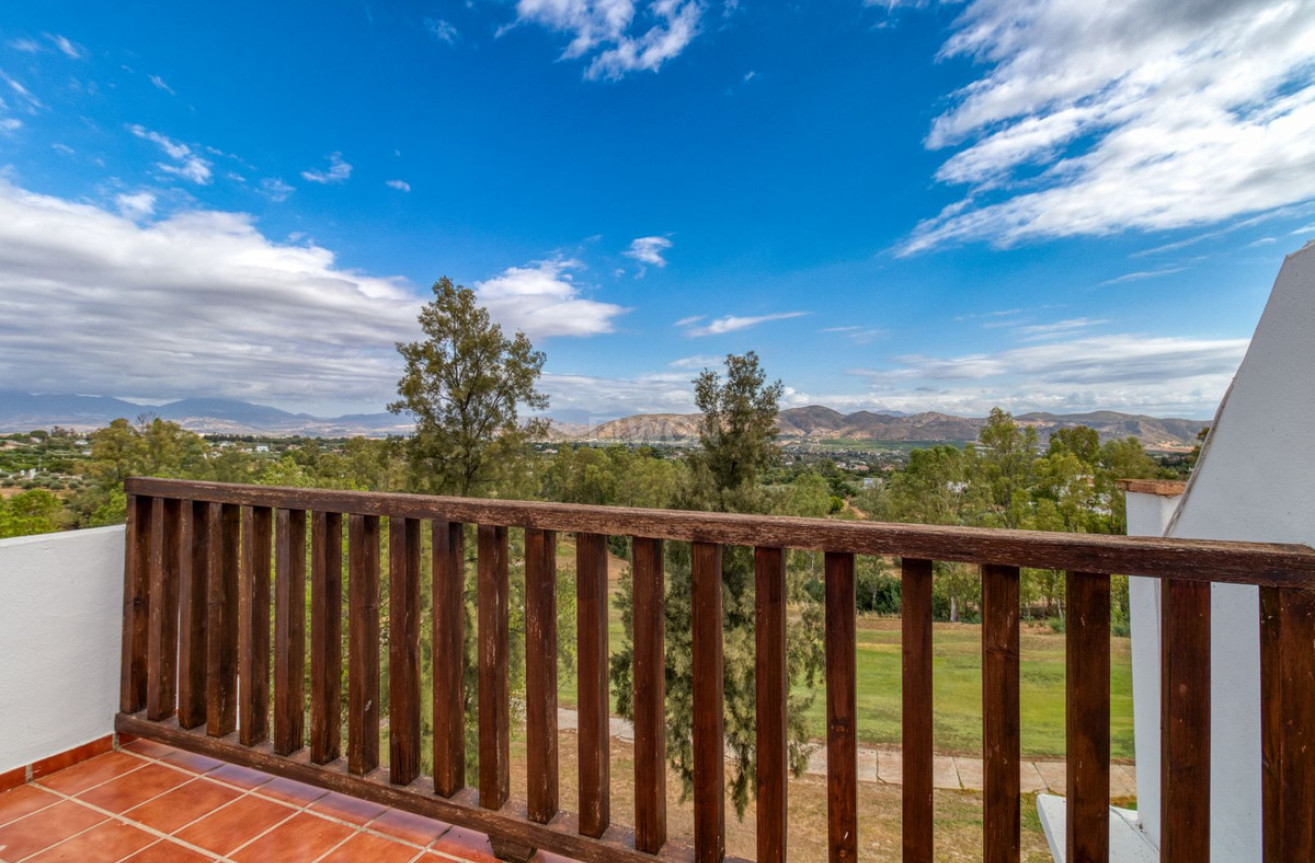 Reventa - Adosado - Alhaurín de la Torre - Inland