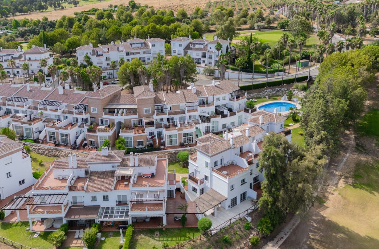 Reventa - Adosado - Alhaurín de la Torre - Inland