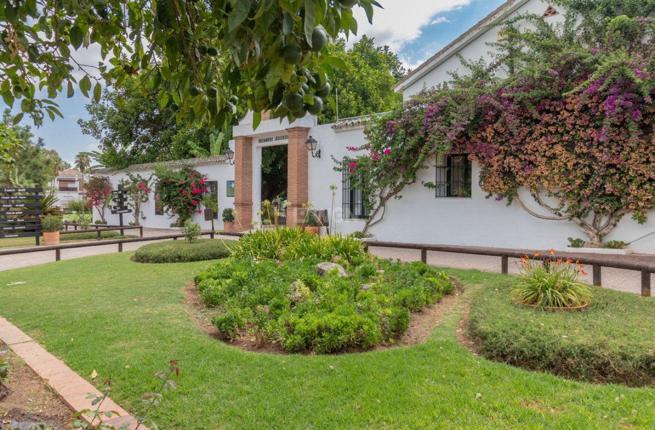 Reventa - Adosado - Alhaurín de la Torre - Inland