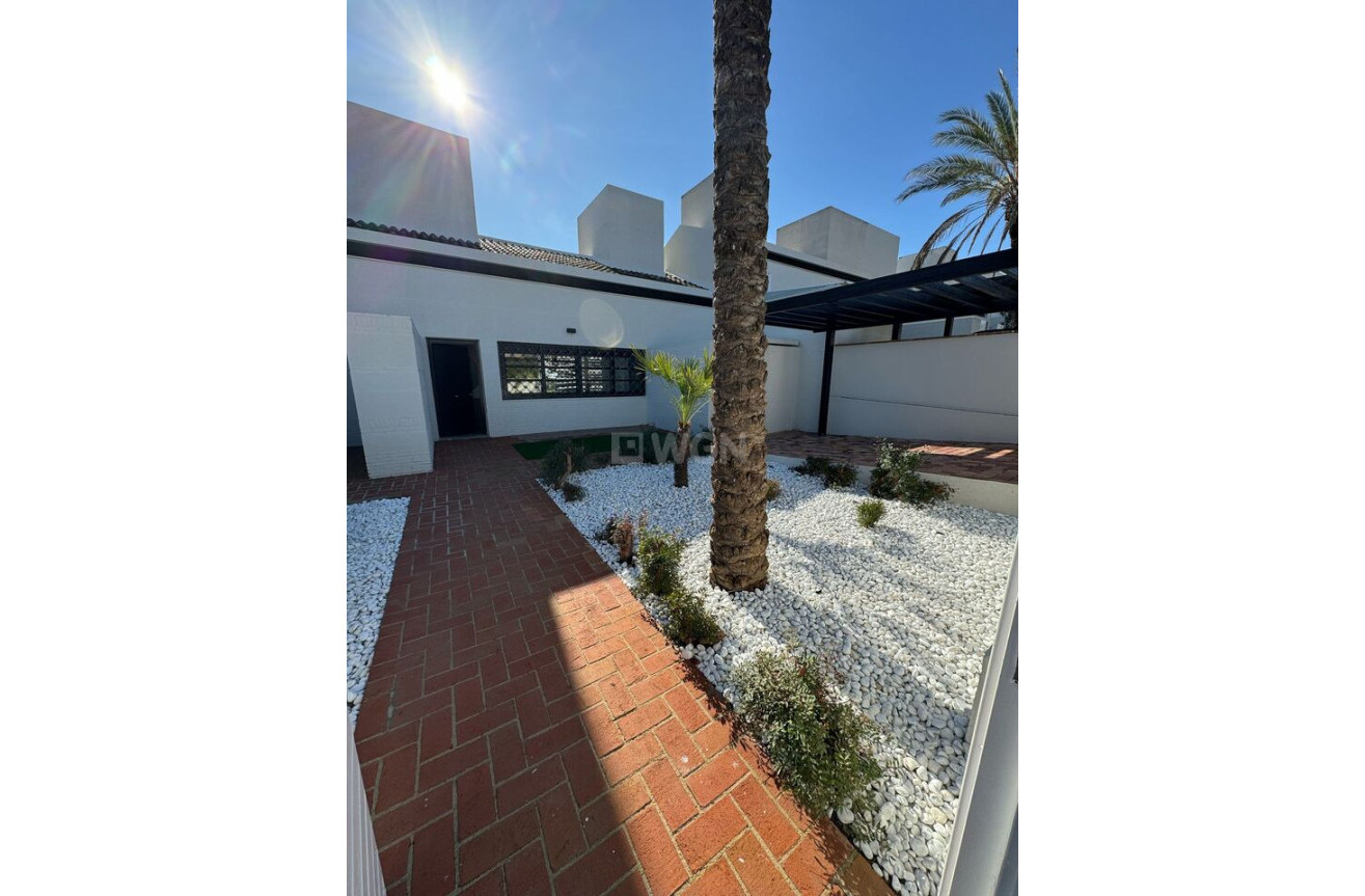 Odsprzedaż - Villa - Peraleja Golf - Inland