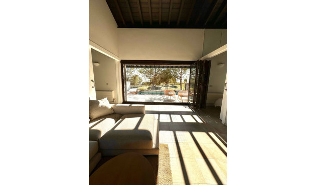 Odsprzedaż - Villa - Peraleja Golf - Inland