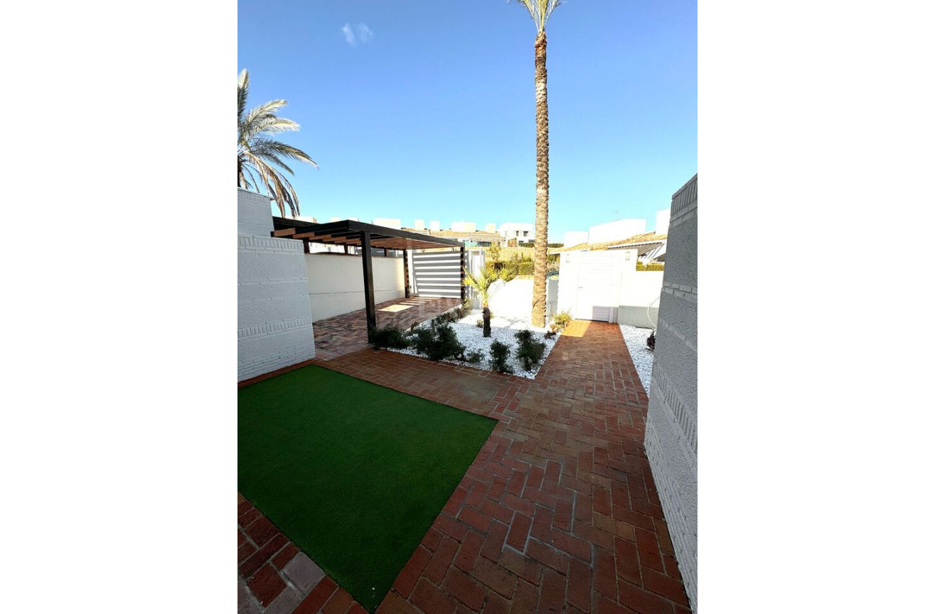 Odsprzedaż - Villa - Peraleja Golf - Inland