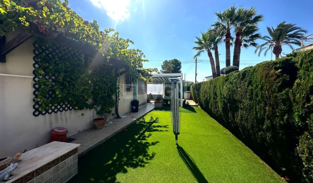 Resale - Villa - Cabo Roig - Costa Blanca