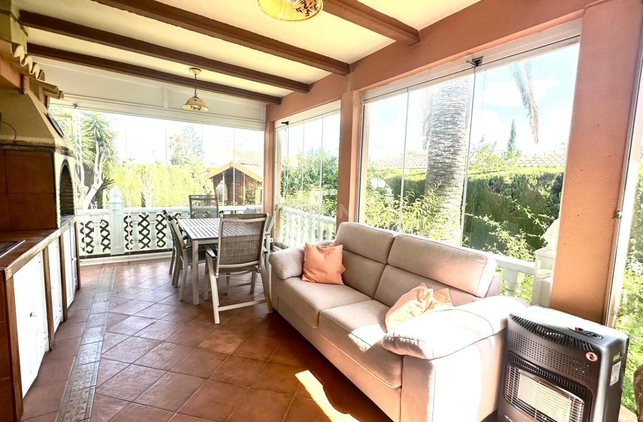 Resale - Villa - Cabo Roig - Costa Blanca