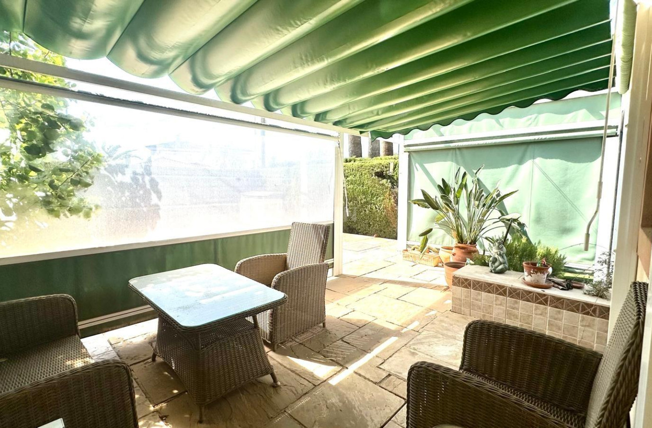 Resale - Villa - Cabo Roig - Costa Blanca