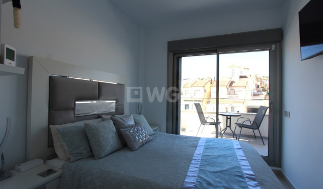 Resale - Villa - Villamartin - El Galan