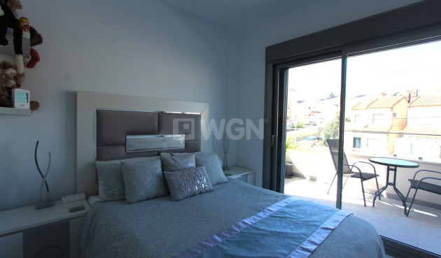 Resale - Villa - Villamartin - El Galan