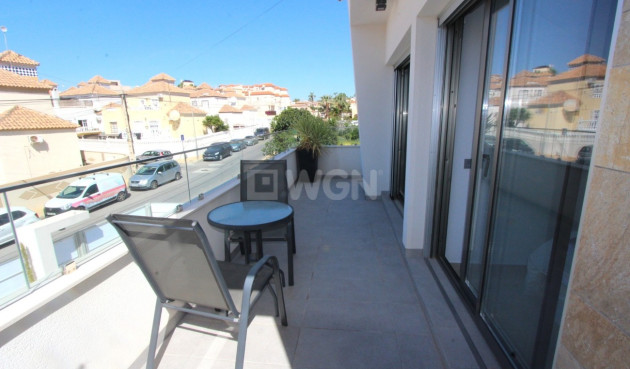 Resale - Villa - Villamartin - El Galan