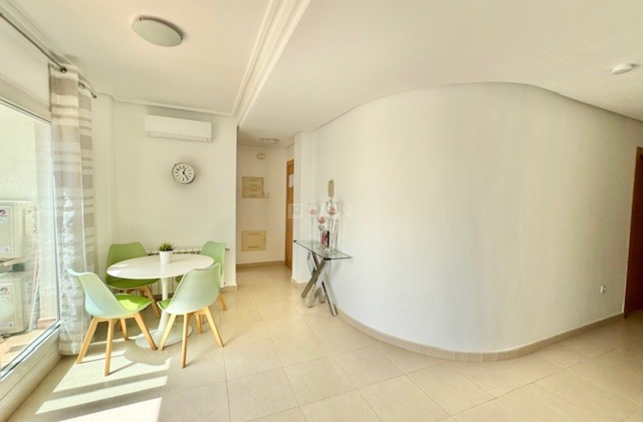 Odsprzedaż - Mieszkanie w bloku - Hacienda Riquelme Golf Resort - Inland