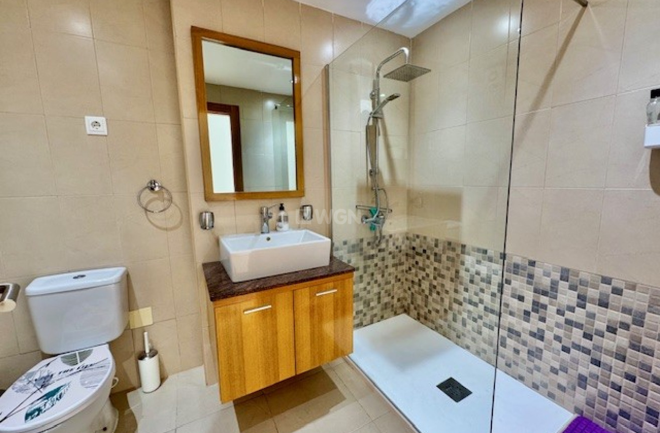 Odsprzedaż - Mieszkanie w bloku - Hacienda Riquelme Golf Resort - Inland