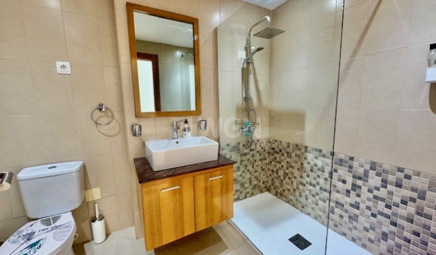 Odsprzedaż - Mieszkanie w bloku - Hacienda Riquelme Golf Resort - Inland