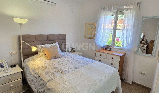 Odsprzedaż - Villa - Alcaucín - Inland