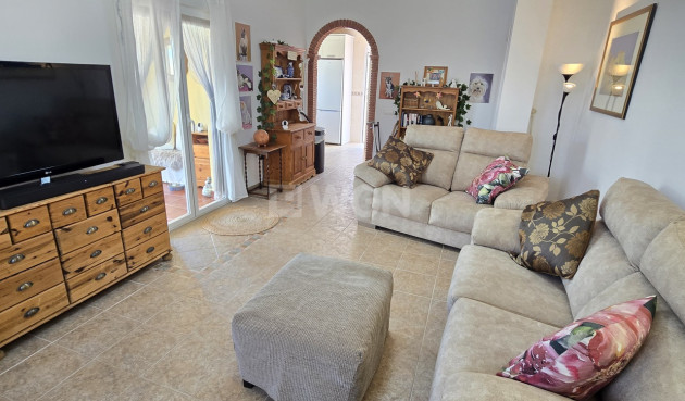 Odsprzedaż - Villa - Alcaucín - Inland