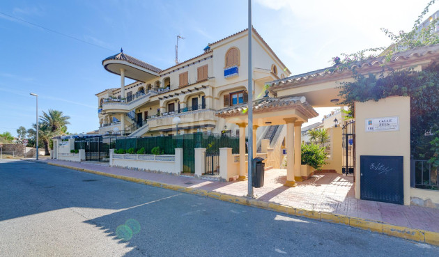 Wiederverkauf - Bungalow - Torrevieja - Torre La Mata