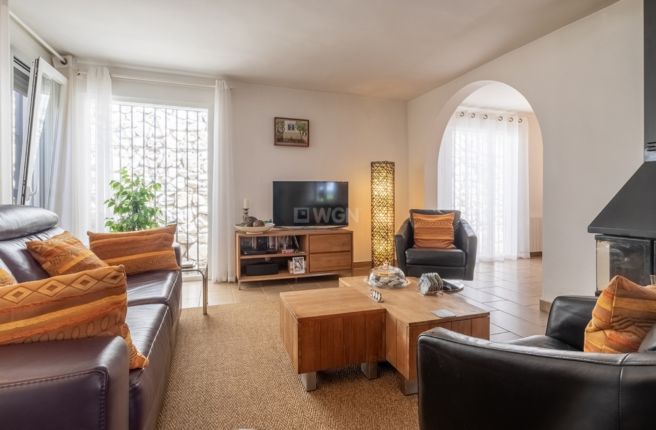 Odsprzedaż - Villa - Competa - Inland