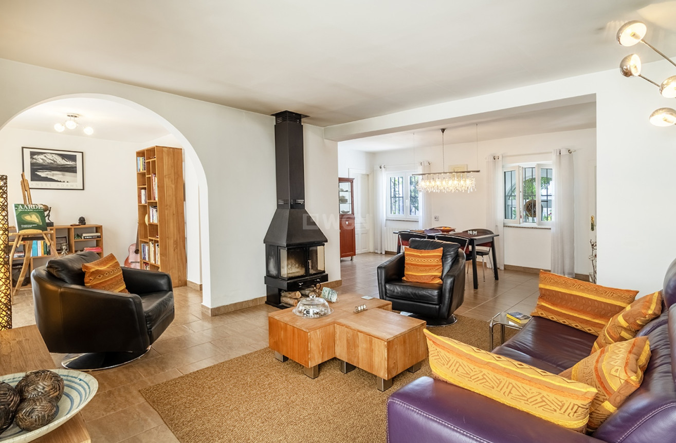 Odsprzedaż - Villa - Competa - Inland