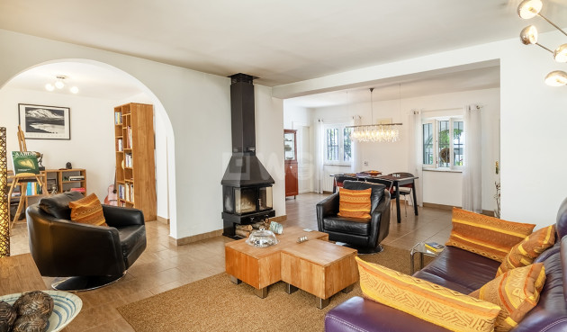 Odsprzedaż - Villa - Competa - Inland