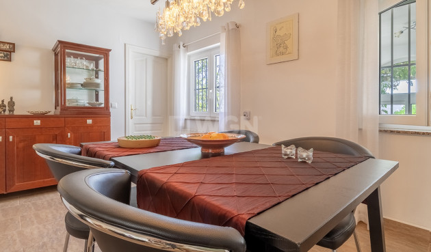 Odsprzedaż - Villa - Competa - Inland