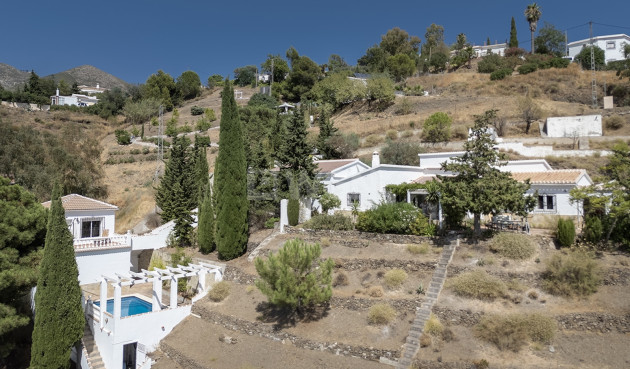 Odsprzedaż - Villa - Competa - Inland