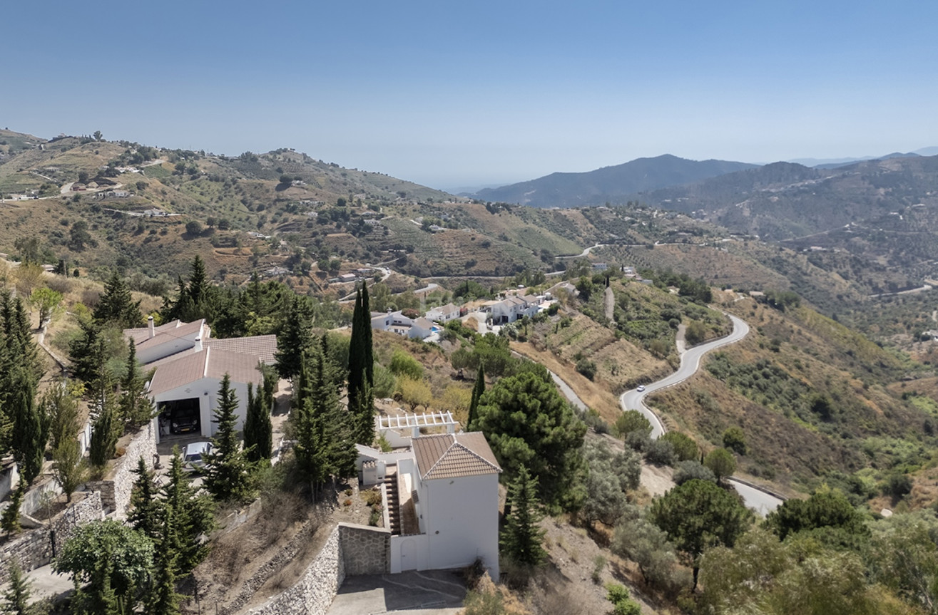 Odsprzedaż - Villa - Competa - Inland