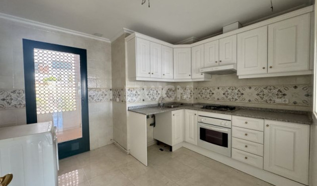 Resale - Apartment / flat - Orihuela Costa - Costa Blanca