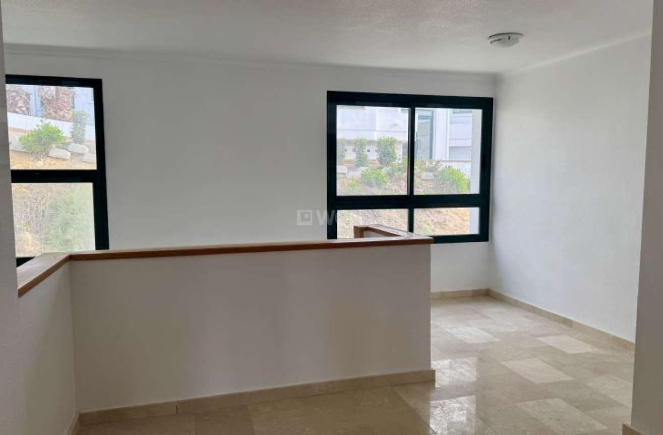 Resale - Apartment / flat - Orihuela Costa - Costa Blanca