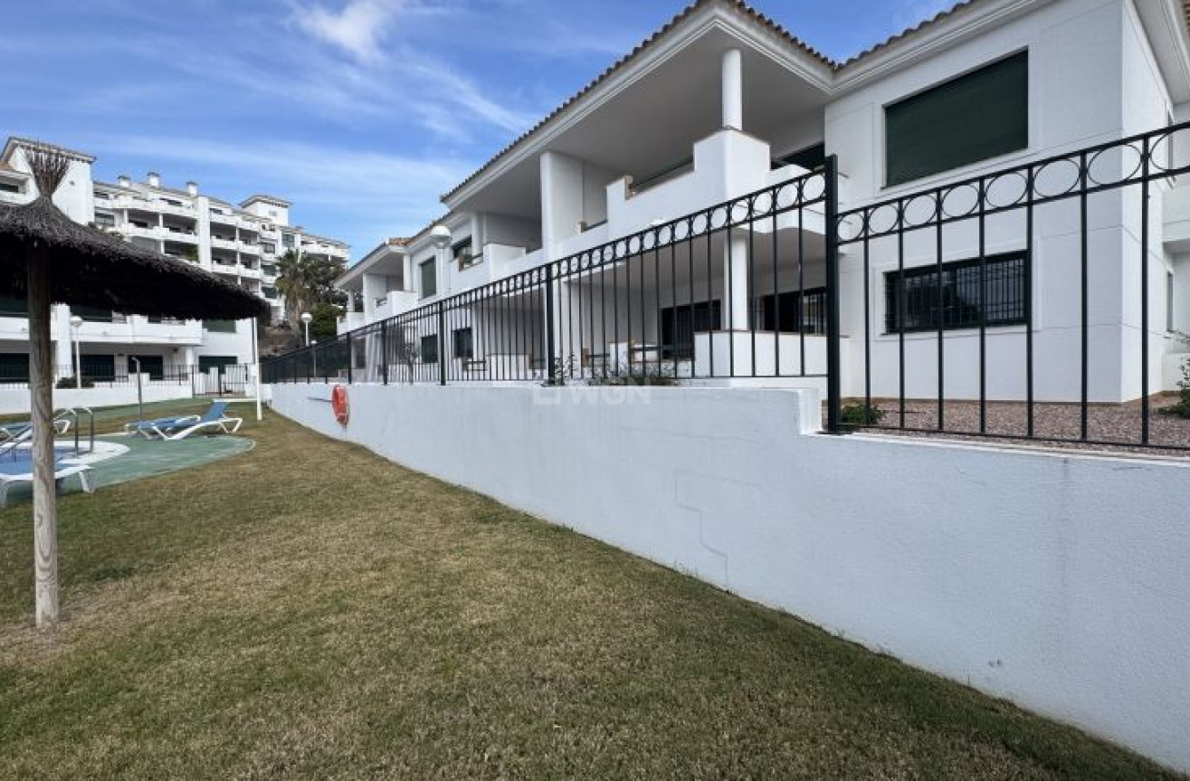 Resale - Apartment / flat - Orihuela Costa - Costa Blanca