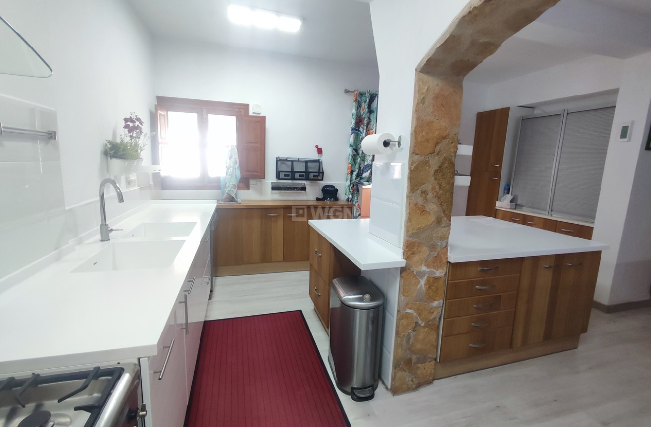 Odsprzedaż - Villa - Gea Y Truyols - Inland