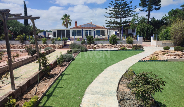 Odsprzedaż - Villa - Gea Y Truyols - Inland