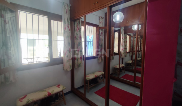 Odsprzedaż - Villa - Gea Y Truyols - Inland