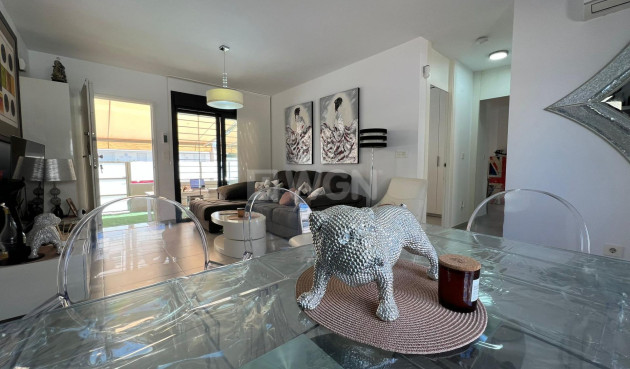 Resale - Bungalow - Pilar de la Horadada - Torre De La Horadada