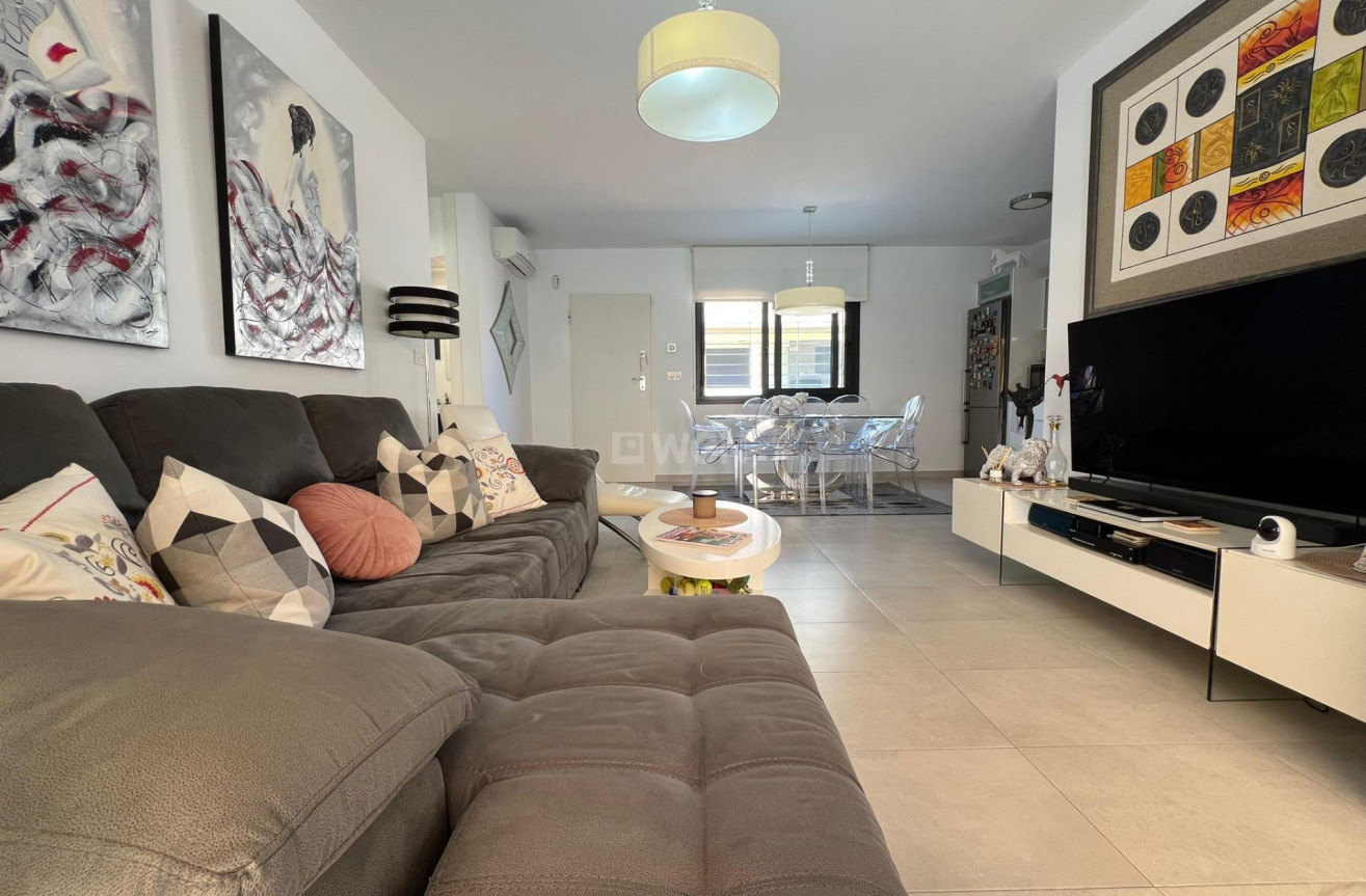 Resale - Bungalow - Pilar de la Horadada - Torre De La Horadada