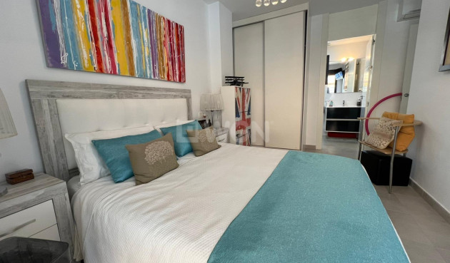 Resale - Bungalow - Pilar de la Horadada - Torre De La Horadada