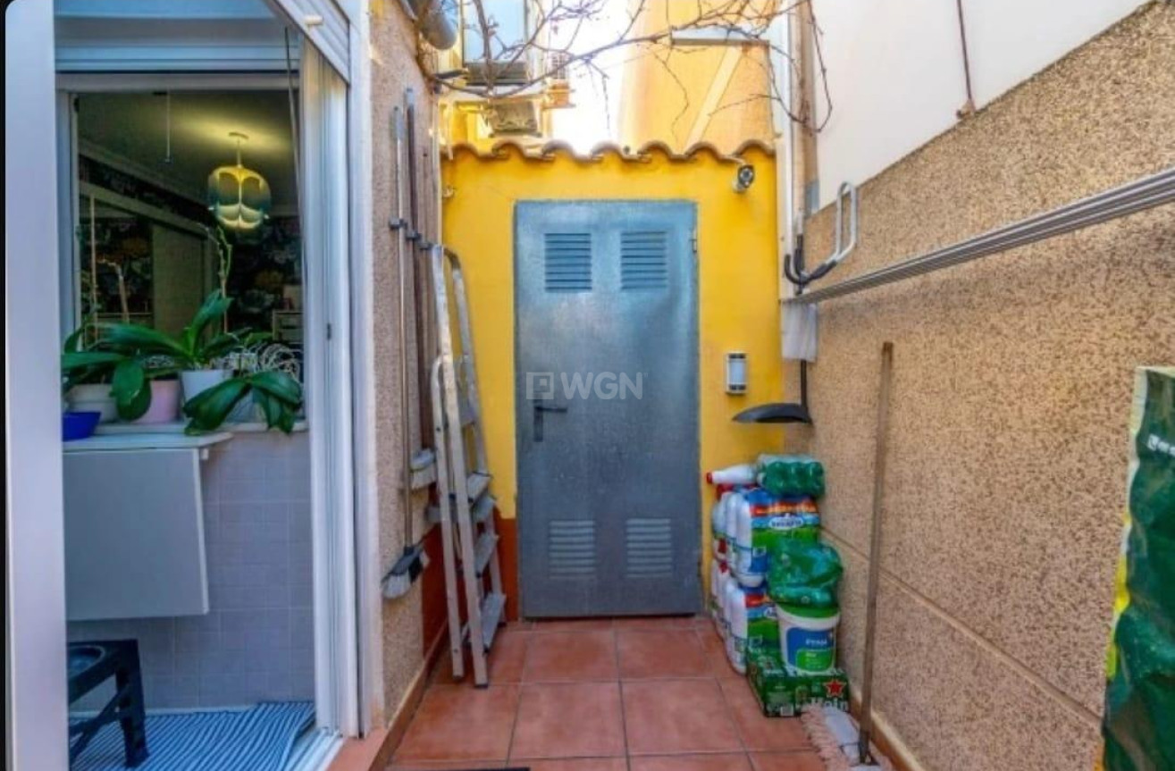 Odsprzedaż - Villa - Torrevieja - aguas nuevas